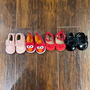 Bundle of 4 pairs of girls shoes 3-6 months